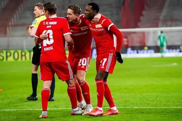 勇士将试训29岁扣篮王 曾在勇士场均得12.9分